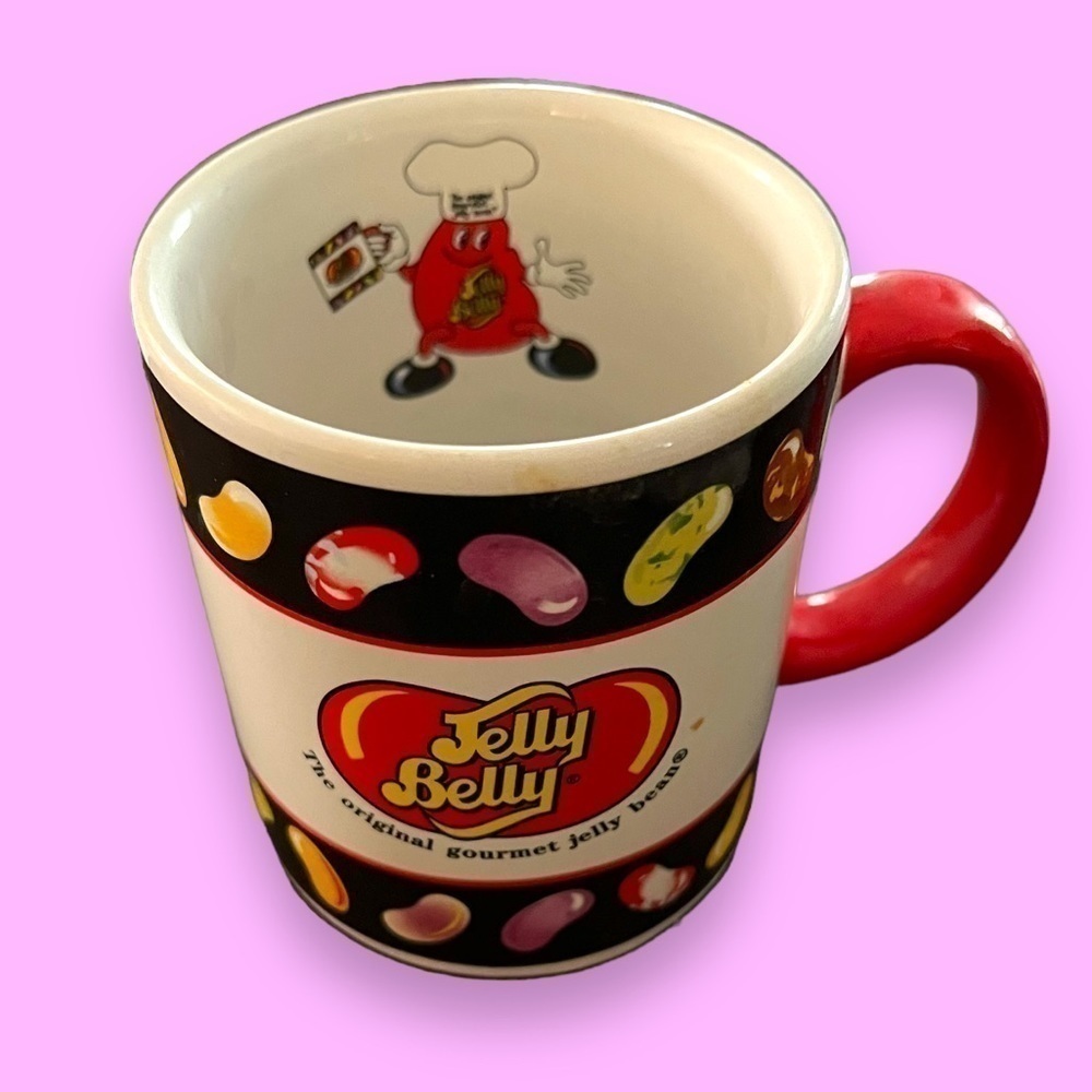Jelly Belly coffee mug with cute jelly belly image inside.